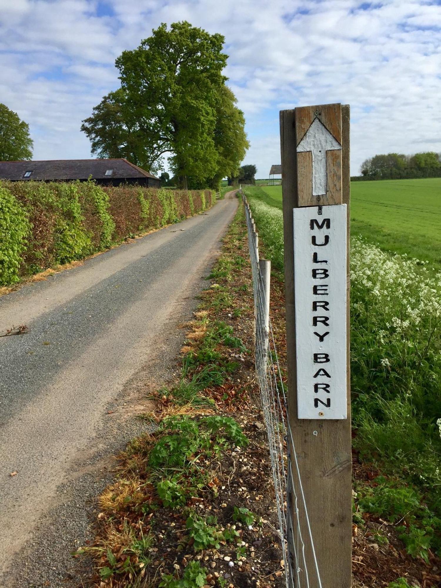 Micheldever Mulberry Barn Bed & Breakfast エクステリア 写真